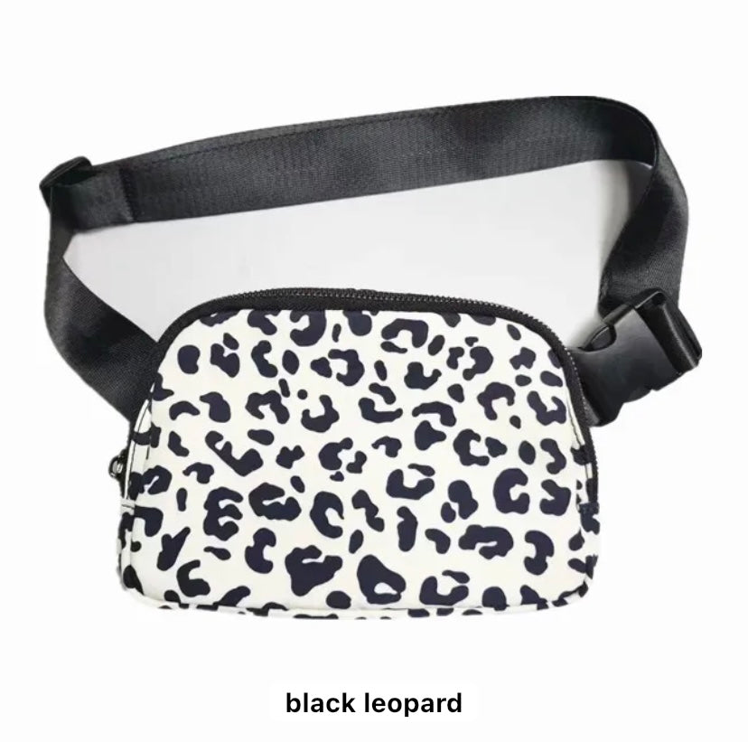 ERRAND Mini Crossbody Bag
